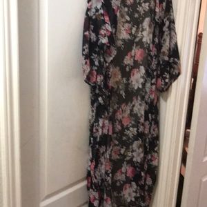 Kimono coverup floral!